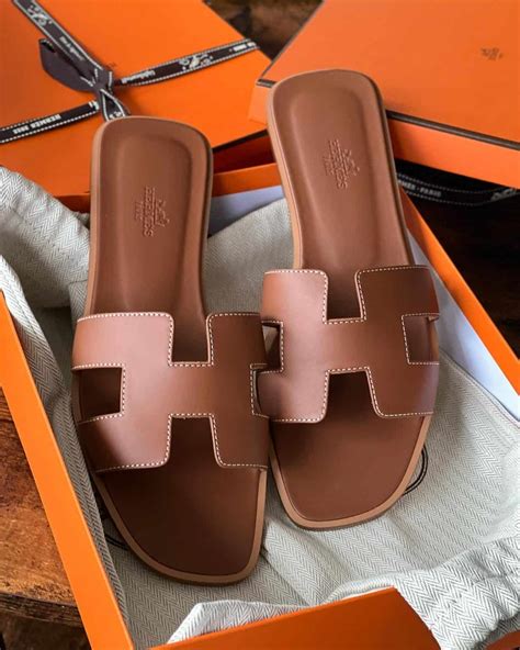 oran sandalen hermes|hermes oran sandals street style.